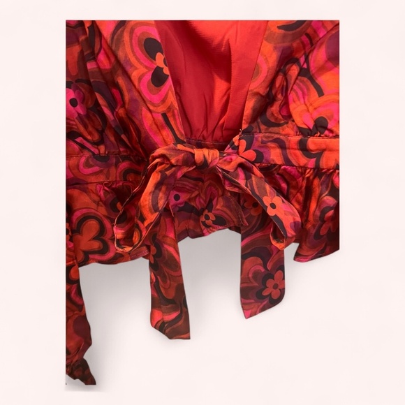 For Love & Lemons Funky Floral Red Flare Davina Tie Front Blouse NWOT Size S - Picture 4 of 8